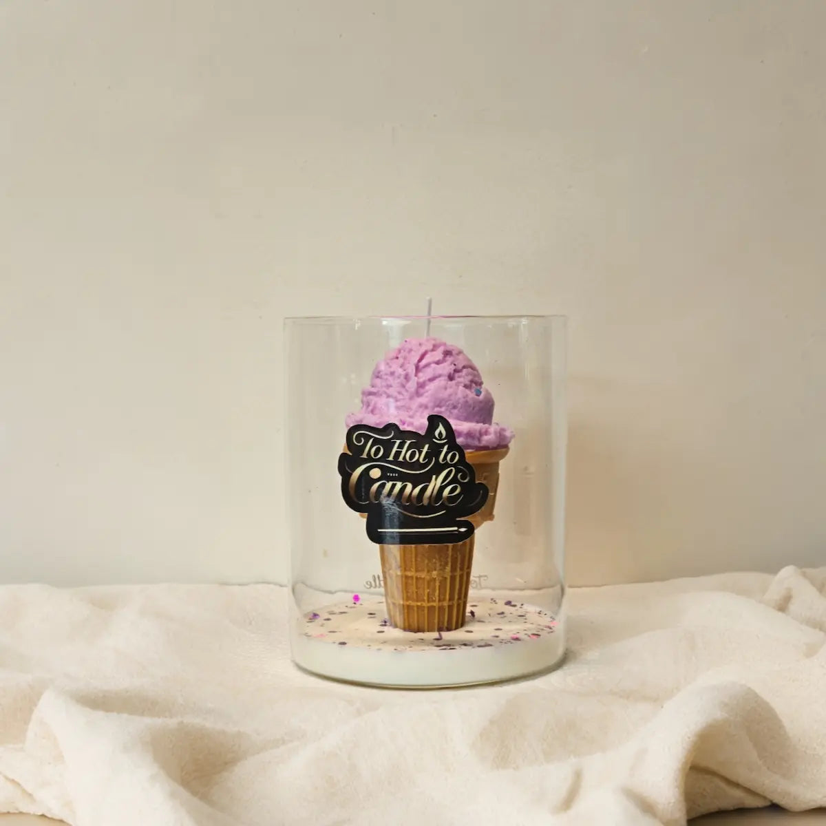 IJsco-kaars met dessertlook perfect als decoratie of geschenk