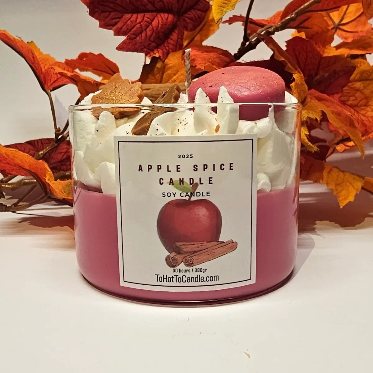 Herfstgeurkaars met warme appel-kaneelgeur, perfect voor gezellige avonden